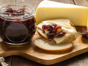 Variációk hagymalekvárra